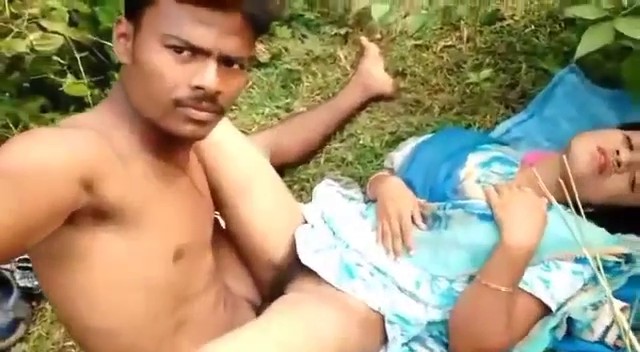 Desi Village Guy With His GF Jungle XXX MMS Video